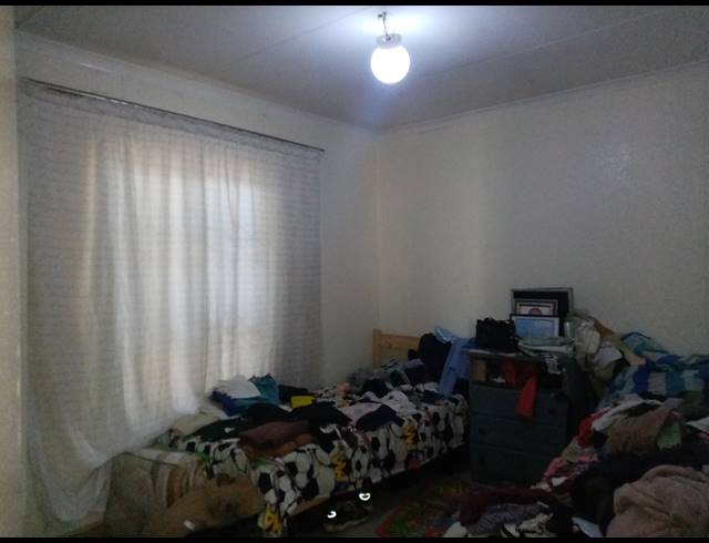 2 BEDROOM FREEHOLD FOR SALE IN WINDMILL PARK
